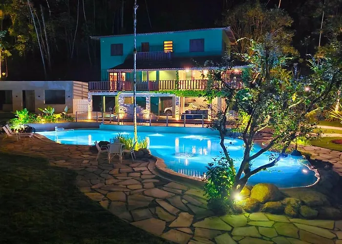 Villa Cambuca - Linda Casa Com Piscina E Lago Perto Das Mais Belas Praias Do Norte De Ubatuba